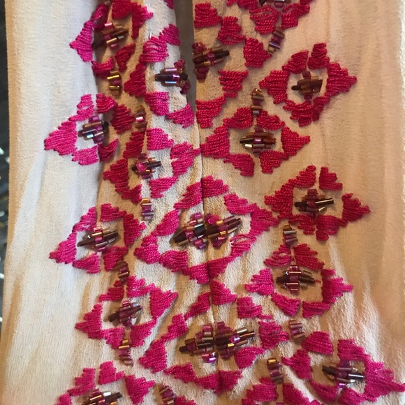 Chelsea Flower embroidered long sleeve tunic shirt 100% silk beaded - Picture 3 of 9